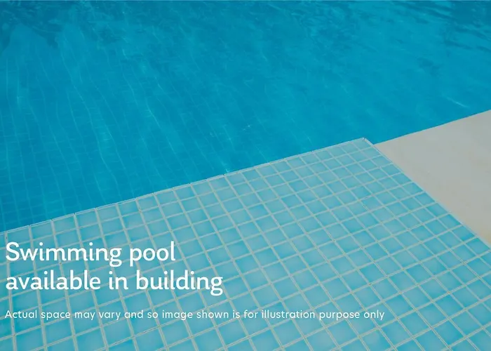 Streeterville W Pool Gym Nr Navy Pier Chi-787 *